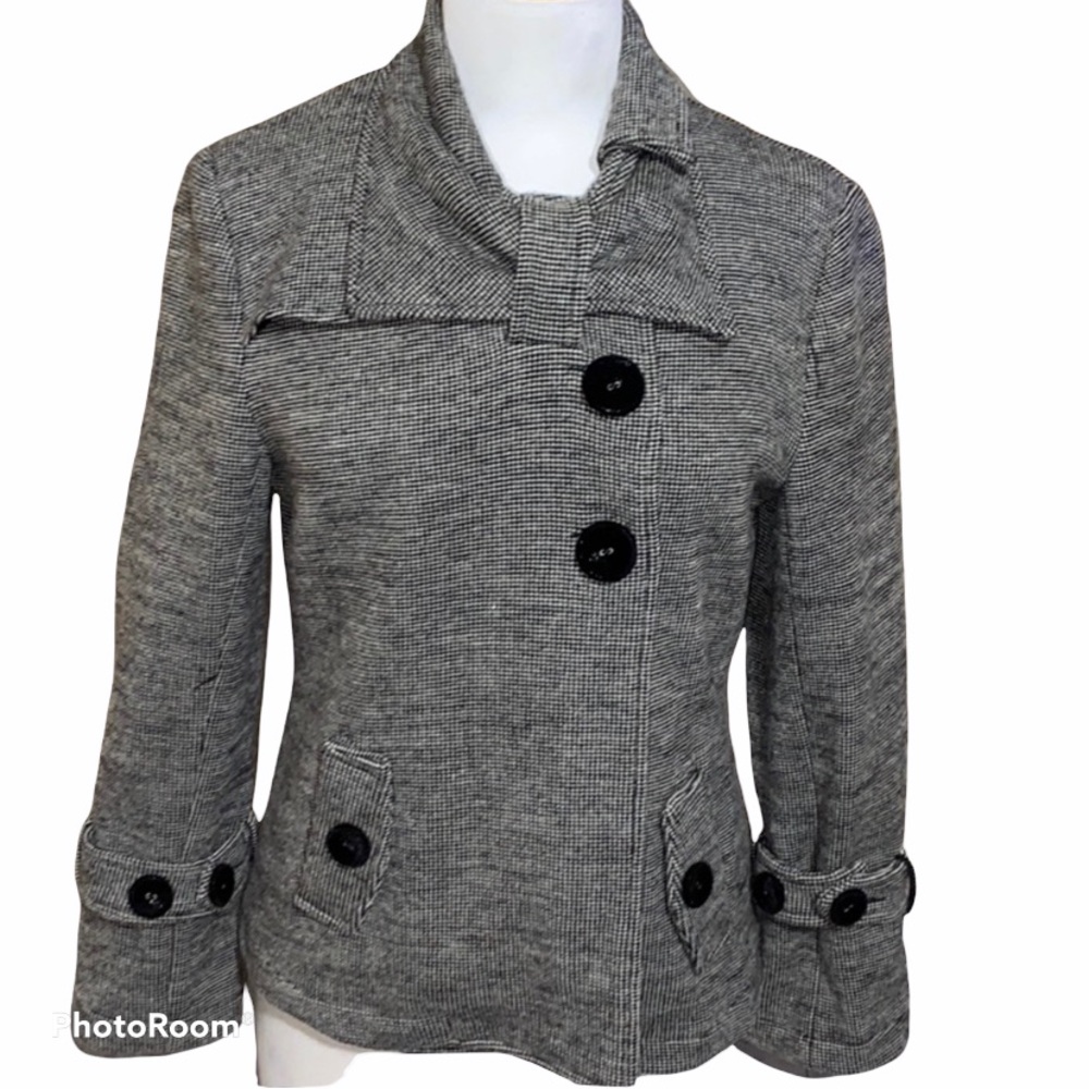 Black & White Houndstooth Boutique Jacket